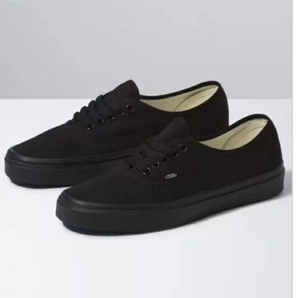 Shoes - Vans Black Sneakers Size 7.5 women /6 men